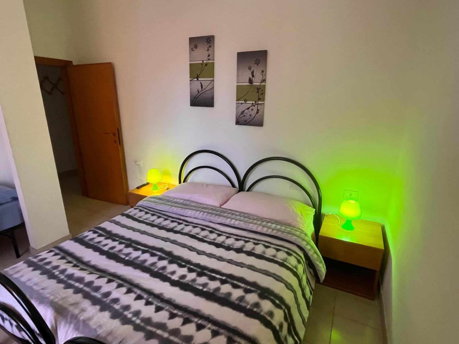 Good House- Ampio Appartamento Vicino Al Mare Rimini Bagian luar foto