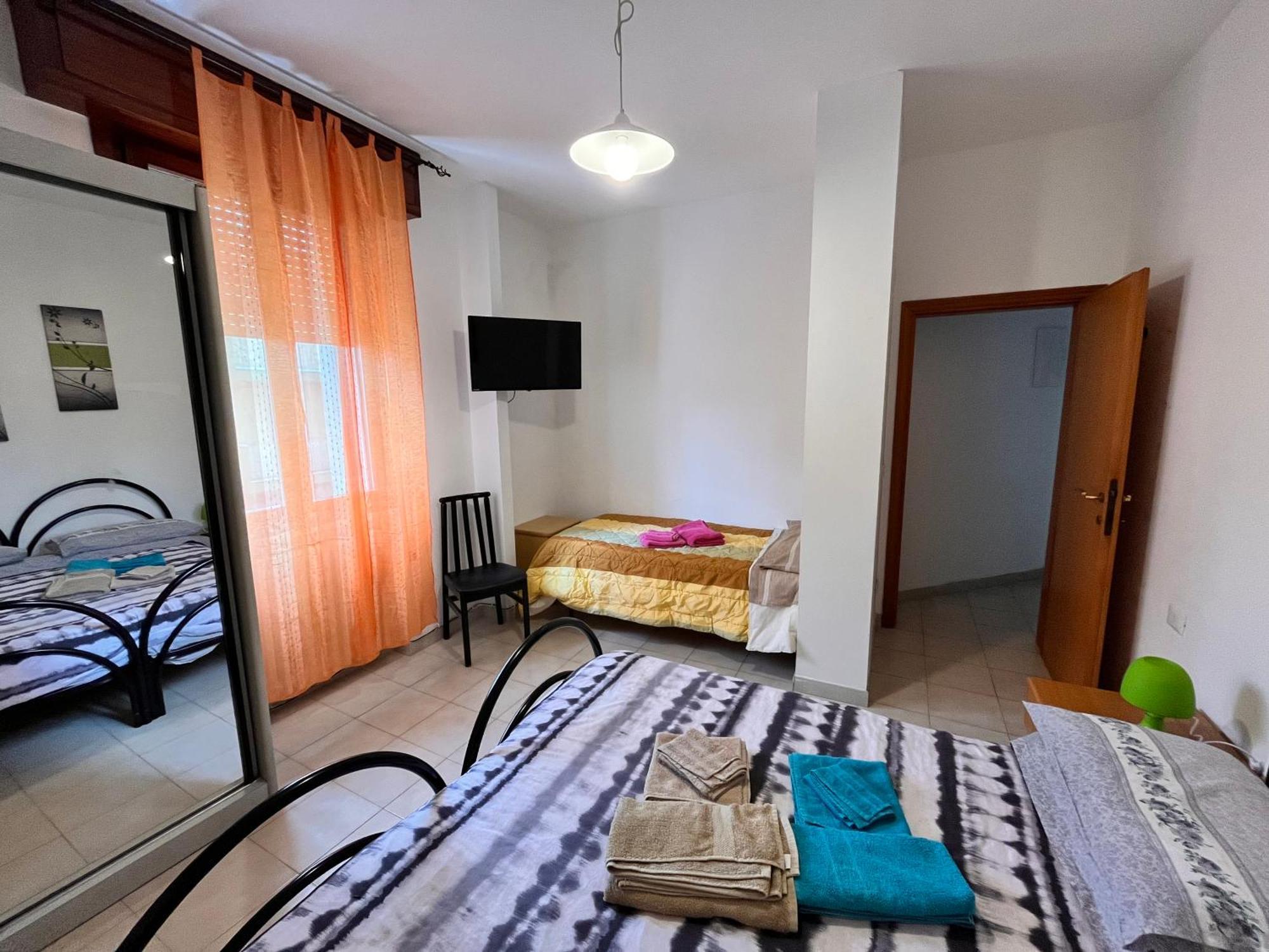 Good House- Ampio Appartamento Vicino Al Mare Rimini Bagian luar foto